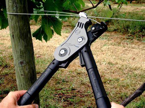 Gripple Vineyard Trellis Wire Tensioning Tool